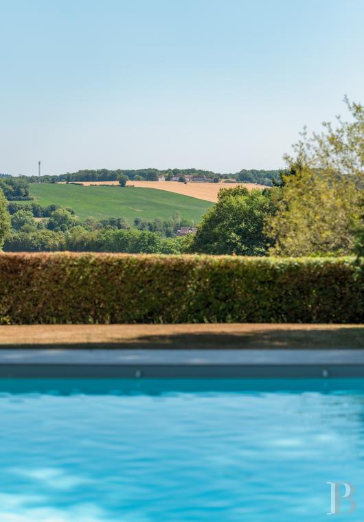 residences and character houses france burgundy   - 14